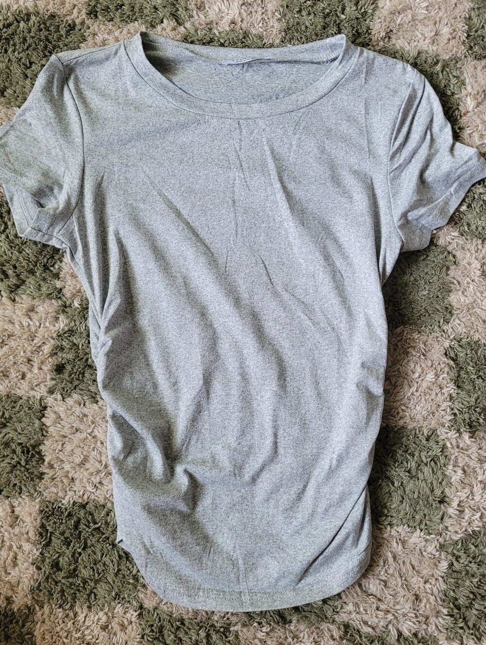 Women's Short-Sleeve Crewneck Tee in Light Gray